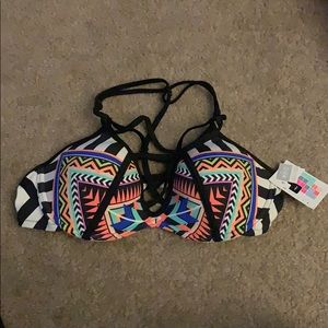 NWT Victoria’s Secret Bikini Top